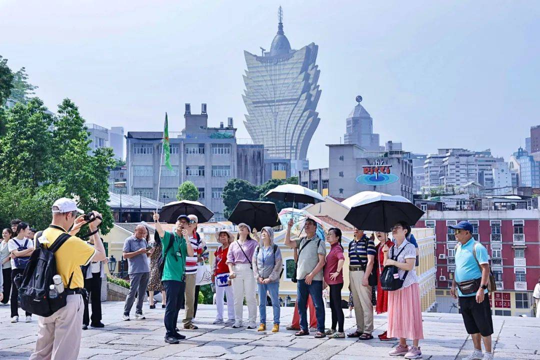 澳門(mén)正版免費(fèi)全年資料大全旅游團(tuán)，探索澳門(mén)之旅的完美指南，澳門(mén)旅游團(tuán)指南，正版免費(fèi)全年資料大全，探索澳門(mén)之旅的完美選擇